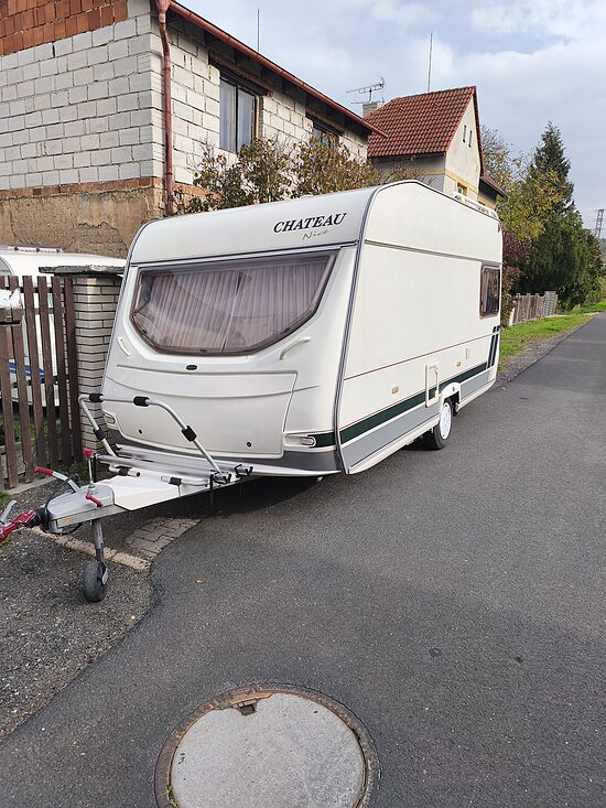Chateau Caratt 430 r.v. 2003